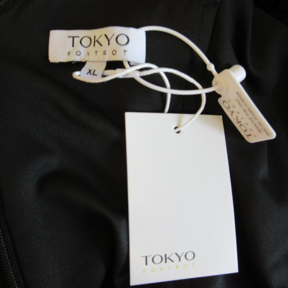 Tokyo Foxtrok V-Neck Black Kennedy Off Shoulder XL Midi Evening Dress